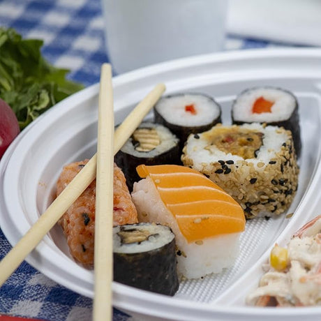 White plastic plate, 22cm, 2 compartments - 100 pieces incl. SUP